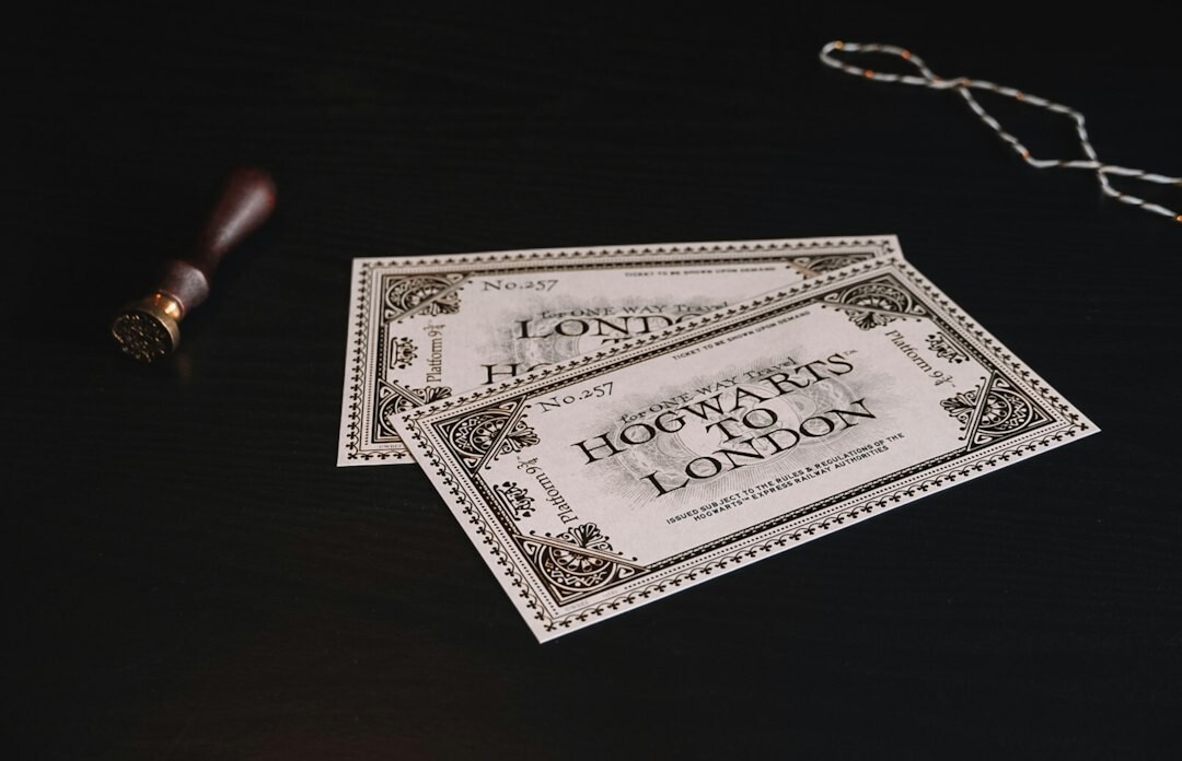 Notary stamping official inheritance certificate
